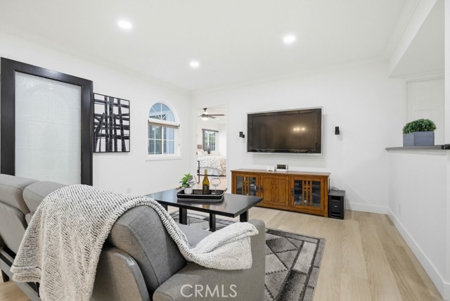 Detail Gallery Image 2 of 66 For 10232 Hialeah, Cypress,  CA 90630 - 5 Beds | 2/1 Baths