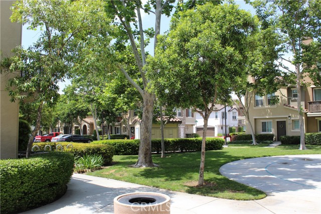 12470 Travanca Lane, Eastvale CA: https://media.crmls.org/medias/8ad51097-6248-41db-990c-c8437f686252.jpg