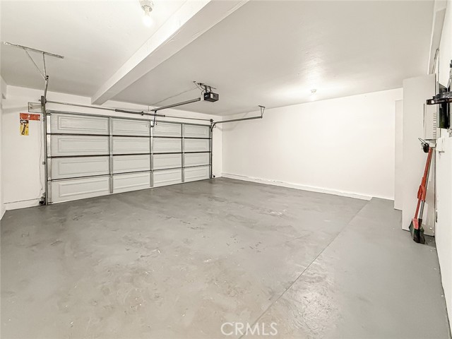 Detail Gallery Image 26 of 36 For 206 Camino Cortina, Camarillo,  CA 93010 - 3 Beds | 3 Baths