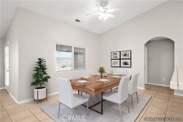 Detail Gallery Image 4 of 41 For 13229 Great Falls, Victorville,  CA 92395 - 3 Beds | 2 Baths