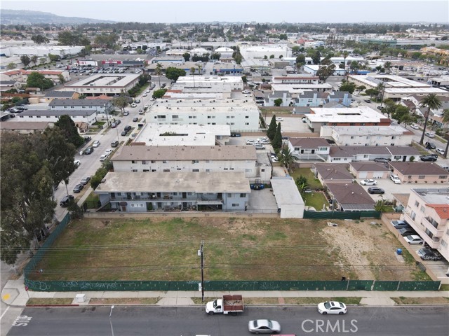 Image 7 of 9 For 21821 Harvard Boulevard