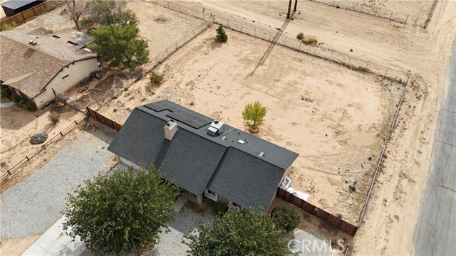 Detail Gallery Image 10 of 11 For 21101 Sitkan Rd, Apple Valley,  CA 92308 - 3 Beds | 2 Baths