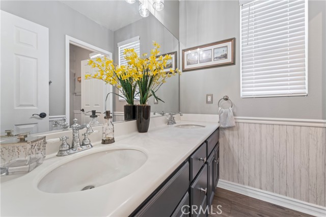 28549 Oakhurst, Temecula CA: https://media.crmls.org/medias/8ad6c602-3225-4c57-8ebe-bd9aede8e685.jpg