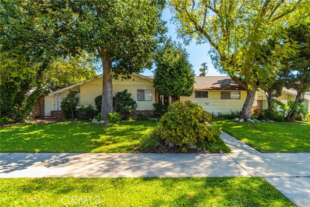 10844 Dempsey Avenue photo 3