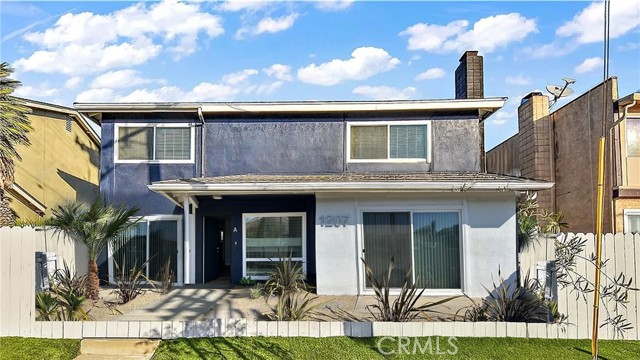1207 Beryl Street, Redondo Beach CA: https://media.crmls.org/medias/8ad83619-790a-4559-b14c-2023b23a6c83.jpg