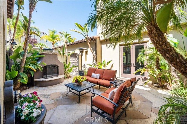 24816 Los Altos Drive, Valencia CA: https://media.crmls.org/medias/8ad8ef54-3ae2-440c-8104-514e8cad9c98.jpg