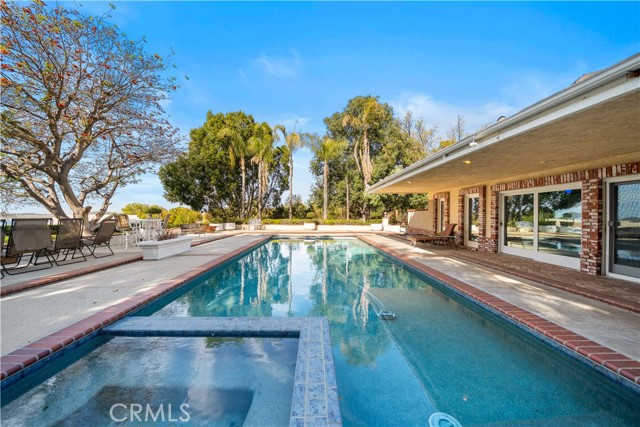 Detail Gallery Image 17 of 39 For 20455 Somma Drive, Perris,  CA 92570 - 10 Beds | 6/2 Baths