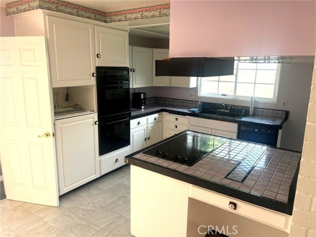 3050 Madison Avenue, Costa Mesa CA: https://media.crmls.org/medias/8adce94d-4a49-42cd-a058-28284b587596.jpg