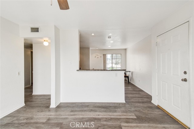 Detail Gallery Image 3 of 33 For 1365 Crafton Ave #2122,  Mentone,  CA 92359 - 3 Beds | 2 Baths
