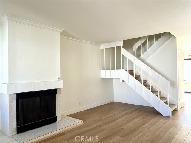 Detail Gallery Image 12 of 41 For 4 Latitude Ct, Newport Beach,  CA 92663 - 3 Beds | 2/1 Baths