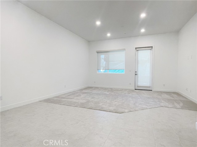 1866 S Westside Drive, Anaheim CA: https://media.crmls.org/medias/8adda562-40a3-4199-9cc5-0fff4fae0c16.jpg