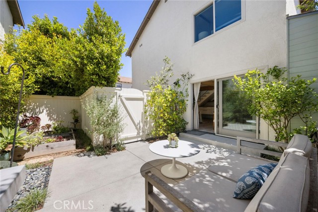 125 Broadway, Redondo Beach, California 90277, 3 Bedrooms Bedrooms, ,2 BathroomsBathrooms,Residential,For Sale,Broadway,SB26087245