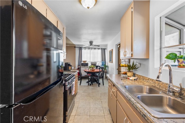 Detail Gallery Image 12 of 40 For 7415 San Bergamo Dr, Goleta,  CA 93117 - 3 Beds | 2 Baths