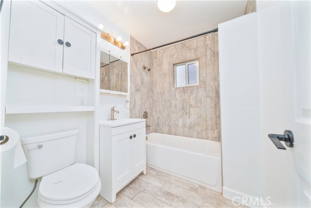 Detail Gallery Image 11 of 18 For 1253 Del Rey, Pasadena,  CA 91107 - 2 Beds | 2 Baths