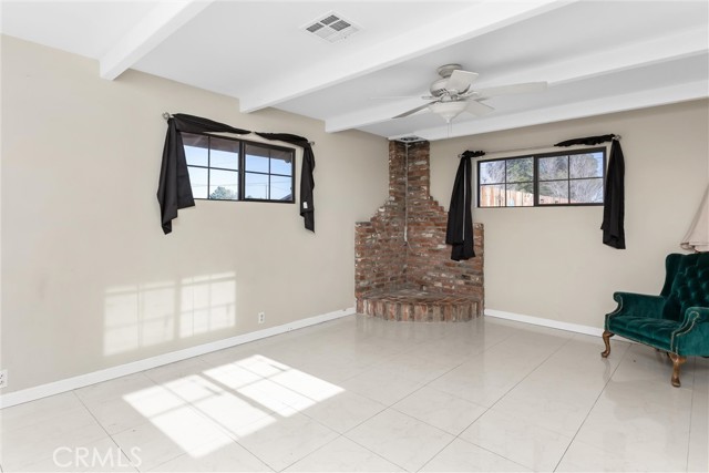 Detail Gallery Image 18 of 45 For 13447 Iroquois Rd, Apple Valley,  CA 92308 - 4 Beds | 3 Baths