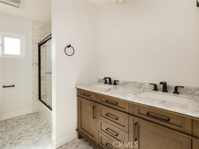 Hall bath (mirror currently exists in person)