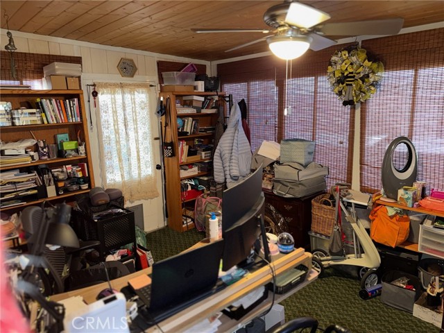 Detail Gallery Image 6 of 21 For 23509 via Chantilly, Valencia,  CA 91355 - 2 Beds | 2 Baths