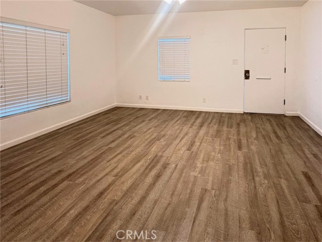 Detail Gallery Image 3 of 16 For 1123 Tully, Modesto,  CA 95350 - 2 Beds | 1 Baths