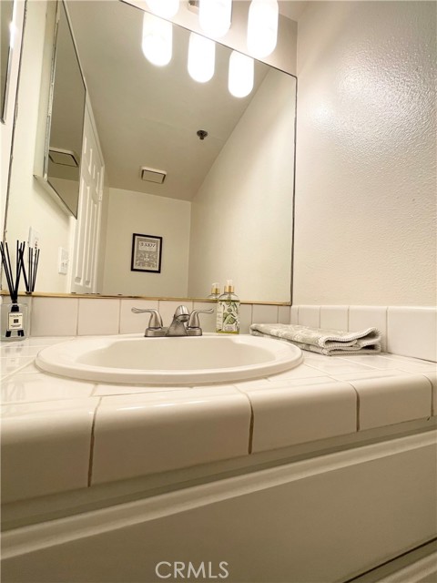 Detail Gallery Image 15 of 46 For 4315 W 145th St #10,  Lawndale,  CA 90260 - 3 Beds | 2/1 Baths