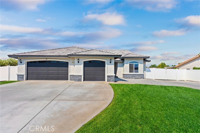 7714 Paisley Avenue, Hesperia CA: https://media.crmls.org/medias/8ae4b144-7822-495a-bdf6-a8b5116cb124.jpg