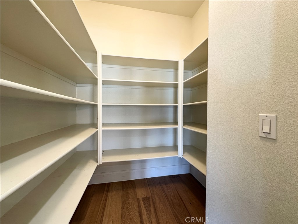 https://media.crmls.org/medias/8ae4bc46-cb06-4d4a-aa2e-da4b35bd1af1.jpg?preset=X-Large