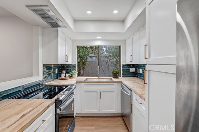 Detail Gallery Image 9 of 21 For 3010 E via Taranto, Anaheim,  CA 92806 - 3 Beds | 1/1 Baths