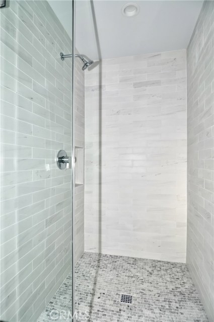 Detail Gallery Image 20 of 32 For 621 Narcissus Ave, Corona Del Mar,  CA 92625 - 3 Beds | 3 Baths