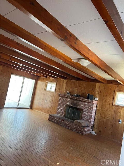 38565 Malby Avenue, Palmdale CA: https://media.crmls.org/medias/8ae58f34-1468-4e1b-ab2b-9b7accf2810f.jpg