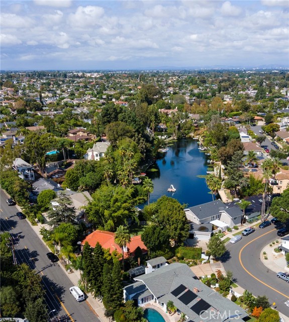 2420 23rd Street, Newport Beach, California 92660, 3 Bedrooms Bedrooms, ,2 BathroomsBathrooms,Residential Purchase,For Sale,23rd,NP21227042