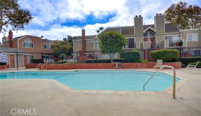 Detail Gallery Image 13 of 14 For 2409 Country, Santa Maria,  CA 93455 - 2 Beds | 2 Baths