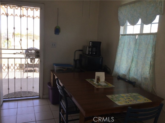 Detail Gallery Image 6 of 22 For 10345 E Palmdale, Littlerock,  CA 93591 - 2 Beds | 1 Baths