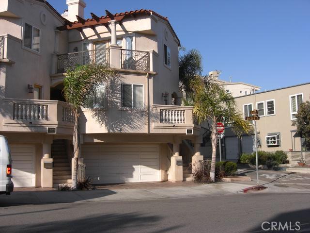 313 2nd, Hermosa Beach, California 90254, 3 Bedrooms Bedrooms, ,2 BathroomsBathrooms,Residential,Sold,2nd,S10022687
