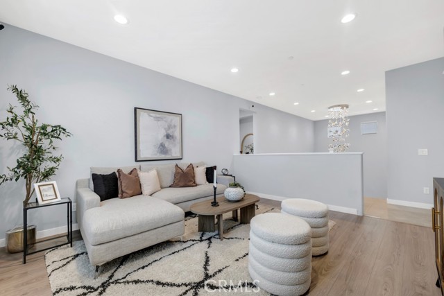 Detail Gallery Image 46 of 65 For 18348 Cachet, Canyon Country,  CA 91350 - 5 Beds | 5 Baths