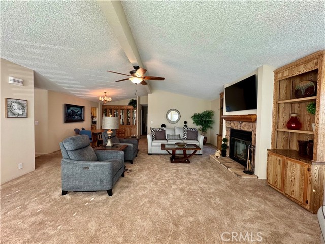 Detail Gallery Image 4 of 6 For 29150 Calle Cisne, Murrieta,  CA 92563 - 2 Beds | 2 Baths