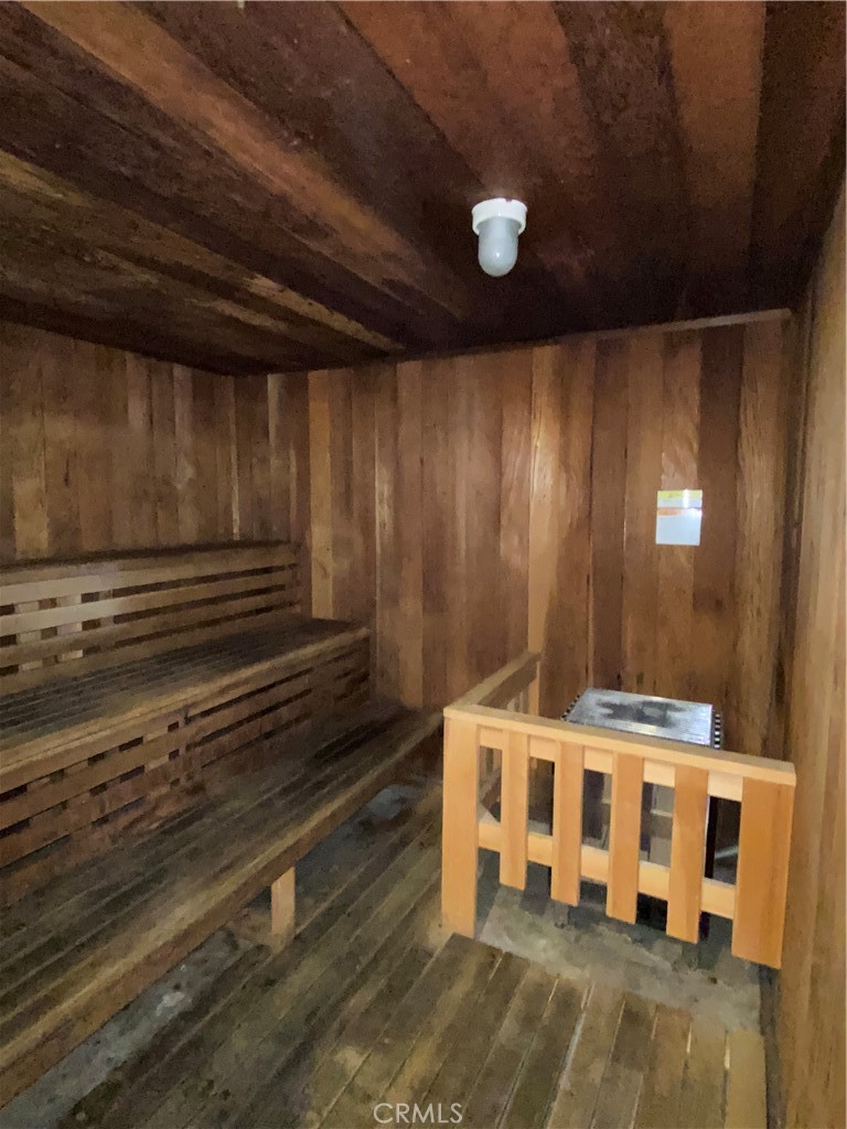 MLS #OC25180948 image #20