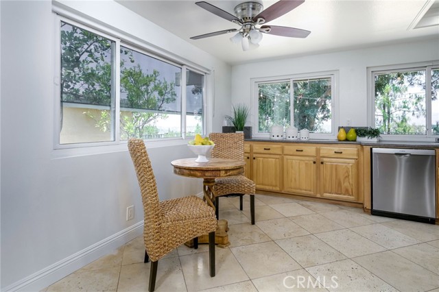 Detail Gallery Image 16 of 47 For 6587 E via Arboles, Anaheim Hills,  CA 92807 - 4 Beds | 2/1 Baths