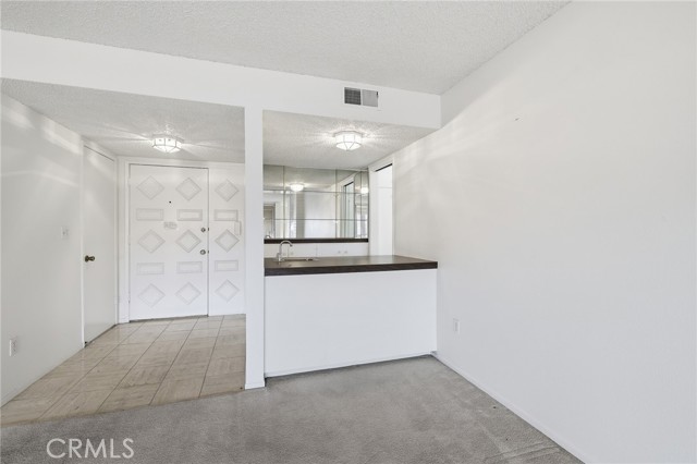 Detail Gallery Image 16 of 50 For 5330 Lindley Ave #305,  Encino,  CA 91316 - 2 Beds | 2 Baths