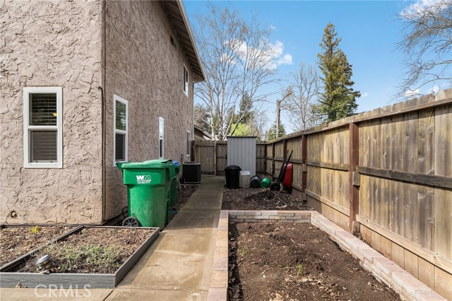 Detail Gallery Image 45 of 50 For 65 Knightsbridge Ln, Chico,  CA 95926 - 4 Beds | 2/1 Baths