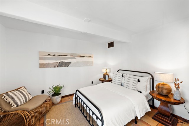 606 Avenida Victoria, San Clemente CA: https://media.crmls.org/medias/8aeae060-7092-4e35-9c81-85a841c312fc.jpg