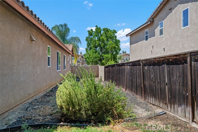 35051 Via Santa Catalina, Winchester CA: https://media.crmls.org/medias/8aeb50fd-efd1-477d-bb27-c7b56799238d.jpg