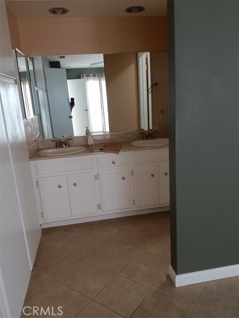 26930 Lakeview Drive, Helendale CA: https://media.crmls.org/medias/8aeb5c9e-3f47-4e1e-87ce-e67ba4010b22.jpg