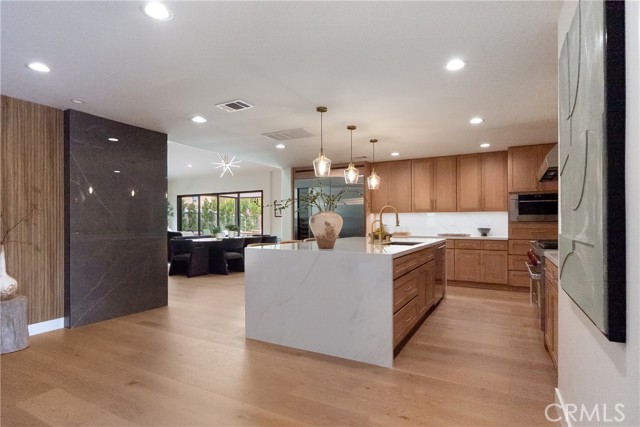 Image 9 of 63 For 2989 Ceylon Drive