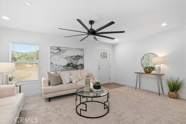Detail Gallery Image 15 of 40 For 32100 Sweetwater, Homeland,  CA 92548 - 3 Beds | 2 Baths