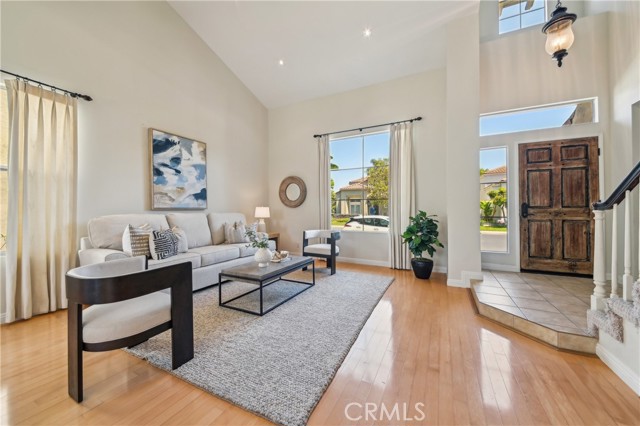 Detail Gallery Image 3 of 49 For 2302 San Leandro, Tustin,  CA 92782 - 4 Beds | 2/1 Baths
