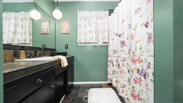 Detail Gallery Image 19 of 49 For 6570 Monte Vista, San Bernardino,  CA 92404 - 2 Beds | 2 Baths
