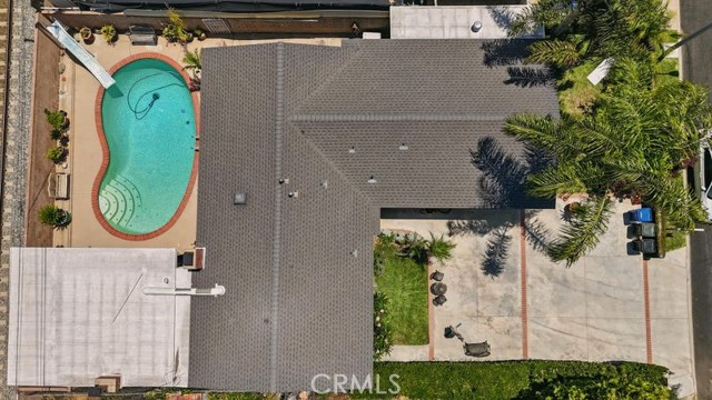 665 N Waterbury Avenue, Covina CA: https://media.crmls.org/medias/8aef8a14-9c32-4948-b5ea-e14a73810627.jpg