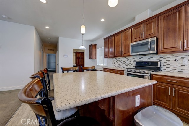 Detail Gallery Image 12 of 26 For 6301 Warner Ave #80,  Huntington Beach,  CA 92647 - 3 Beds | 2 Baths