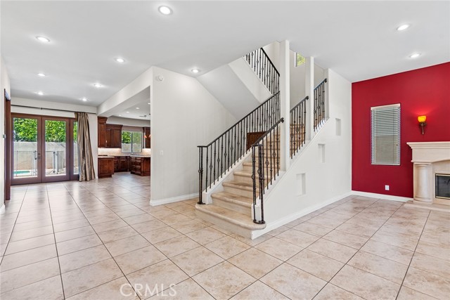 18267 Valley Vista Boulevard, Tarzana CA: https://media.crmls.org/medias/8aefa030-7d69-4057-ae2d-5378a9db2b4a.jpg