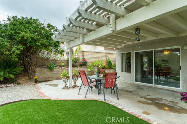 21714 Agajanian Lane, Saugus CA: https://media.crmls.org/medias/8af0049c-079c-4f28-9b8d-4d2b7a9ee045.jpg