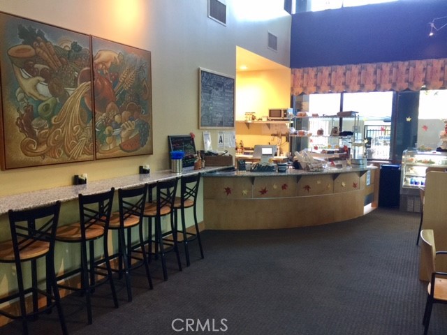 Detail Gallery Image 26 of 50 For 23799 Cahuilla Ct, Corona,  CA 92883 - 2 Beds | 2 Baths